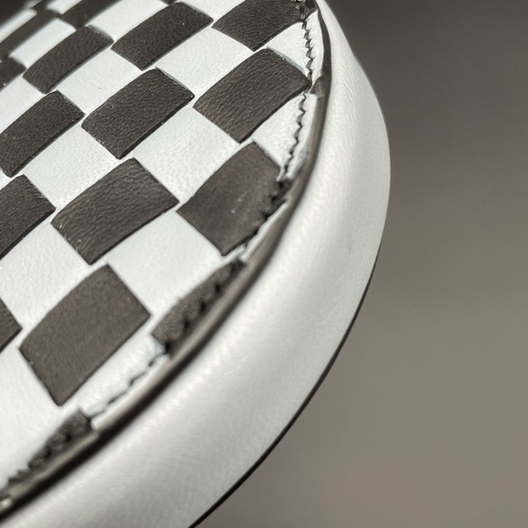 NEW Bottega Veneta Intrecciato Leather Coin Zip Pouch - Picture 4 of 6